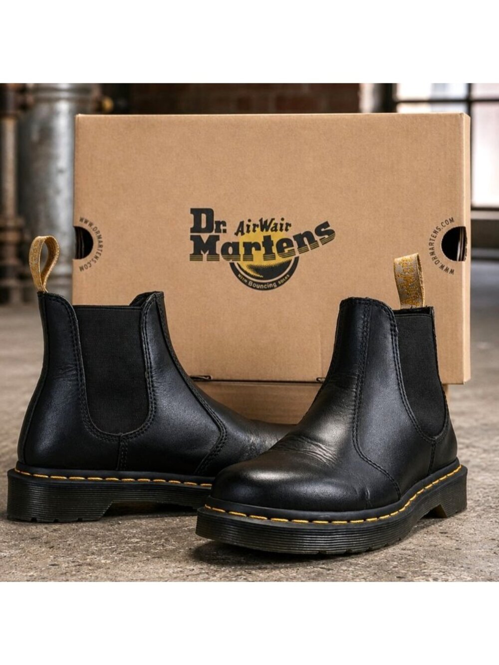 Dr. Martens Womens Size 6 Black Vegan Leather Chelsea Boots Doc 2976